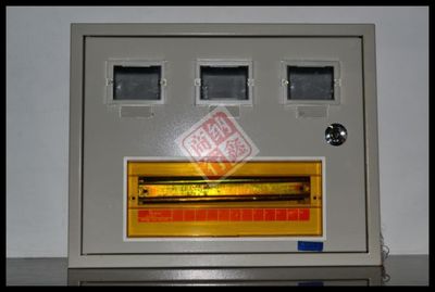 PZ40-3 三表帶15回路電表配電箱 功能與暗裝鐵制設(shè)計(jì)解析